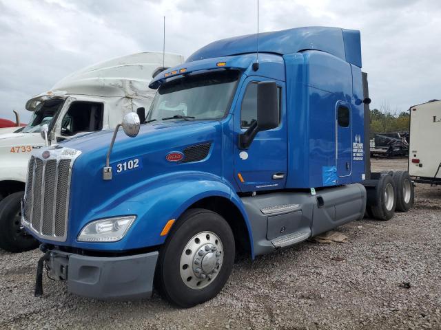 Image 2 of 2014 PETERBILT 579  2014 with VIN 1XPBDP9X9ED243102
