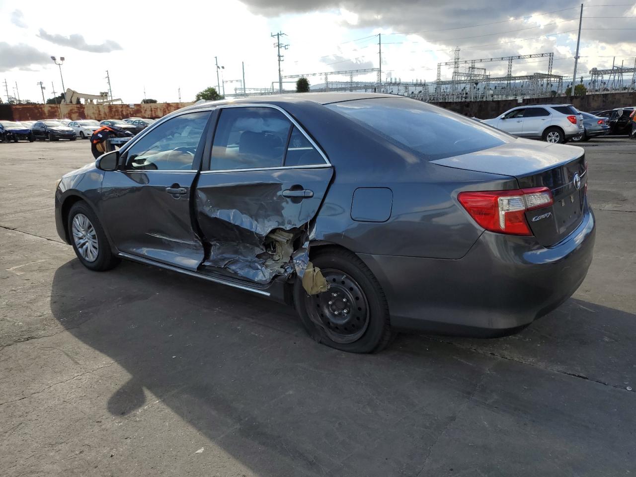 Image 2 of 2014 TOYOTA CAMRY L 2014 with VIN 4T4BF1FK7ER433516