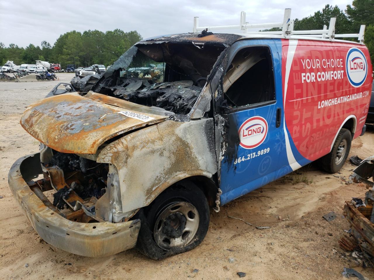 2021 CHEVROLET EXPRESS G2500  2021 image