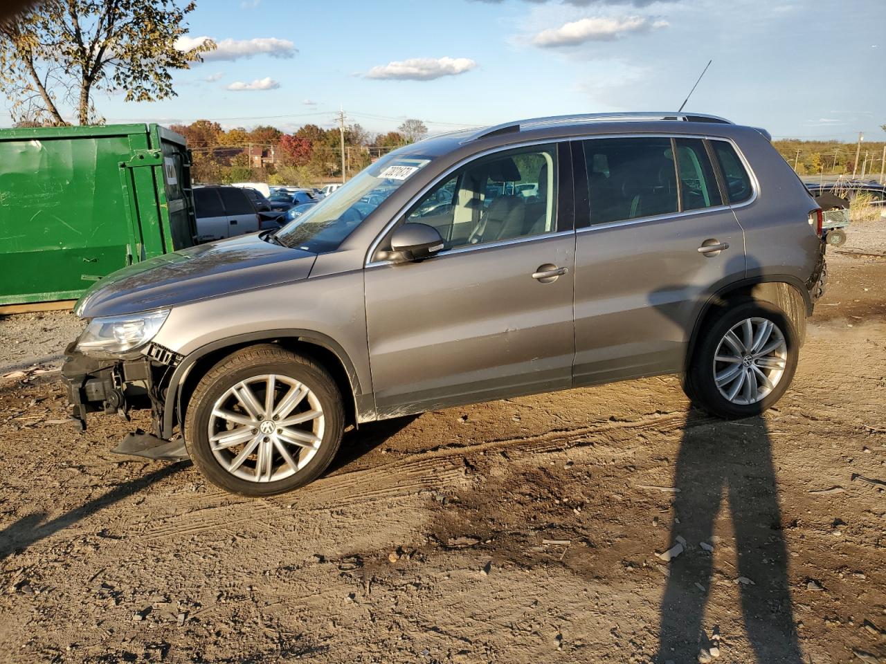 Obraz 1 z 2011 VOLKSWAGEN TIGUAN S 2011 z VIN WVGAV7AXXBW561599