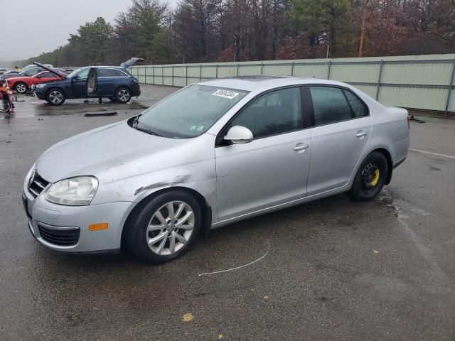 Image 1 of 2010 VOLKSWAGEN JETTA SE 2010 with VIN 3VWRZ7AJ8AM130844