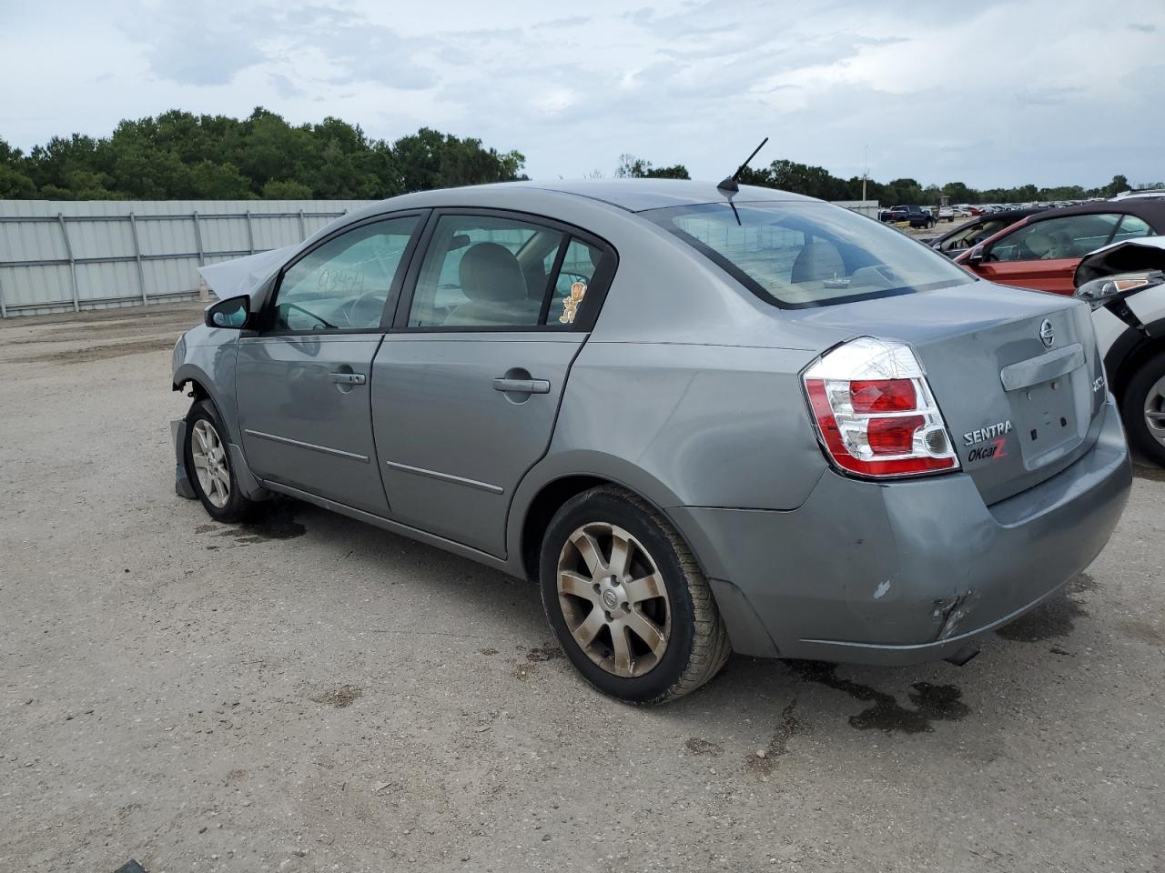 Image 2 of 2007 NISSAN SENTRA 2.0 2007 with VIN 3N1AB61E57L680909