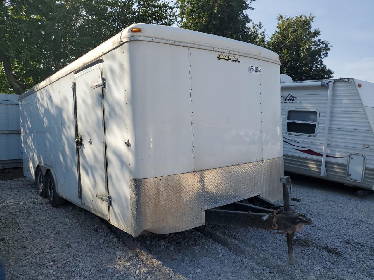 Image 1 of 2011 DOOL UTILITY TR 2011 with VIN 1DGCS2027BM095078