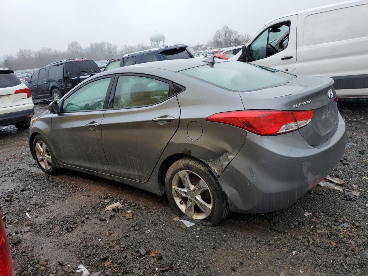 Изображение 2 2013 HYUNDAI ELANTRA GLS 2013 с VIN 5NPDH4AE6DH277286