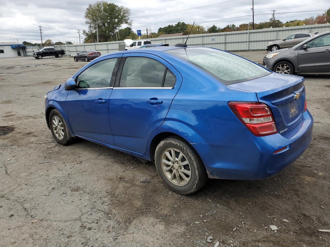 Изображение 2 2017 CHEVROLET SONIC LT 2017 с VIN 1G1JD5SH4H4122558