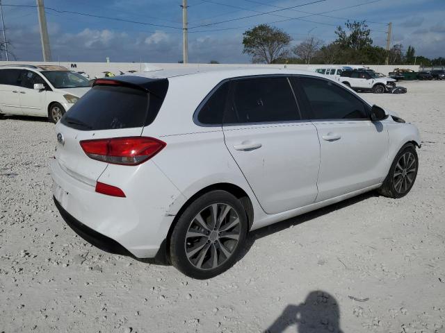 Image 3 of 2020 HYUNDAI ELANTRA GT  2020 with VIN KMHH35LE9LU125103