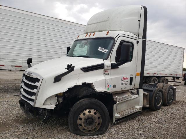 Obraz 2 z 2019 FREIGHTLINER CASCADIA 126  2019 z VIN 1FUJHLDR6KLKX4076
