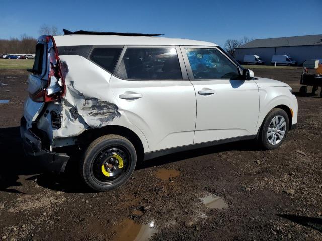 Image 3 of 2020 KIA SOUL LX 2020 with VIN KNDJ23AU8L7702709