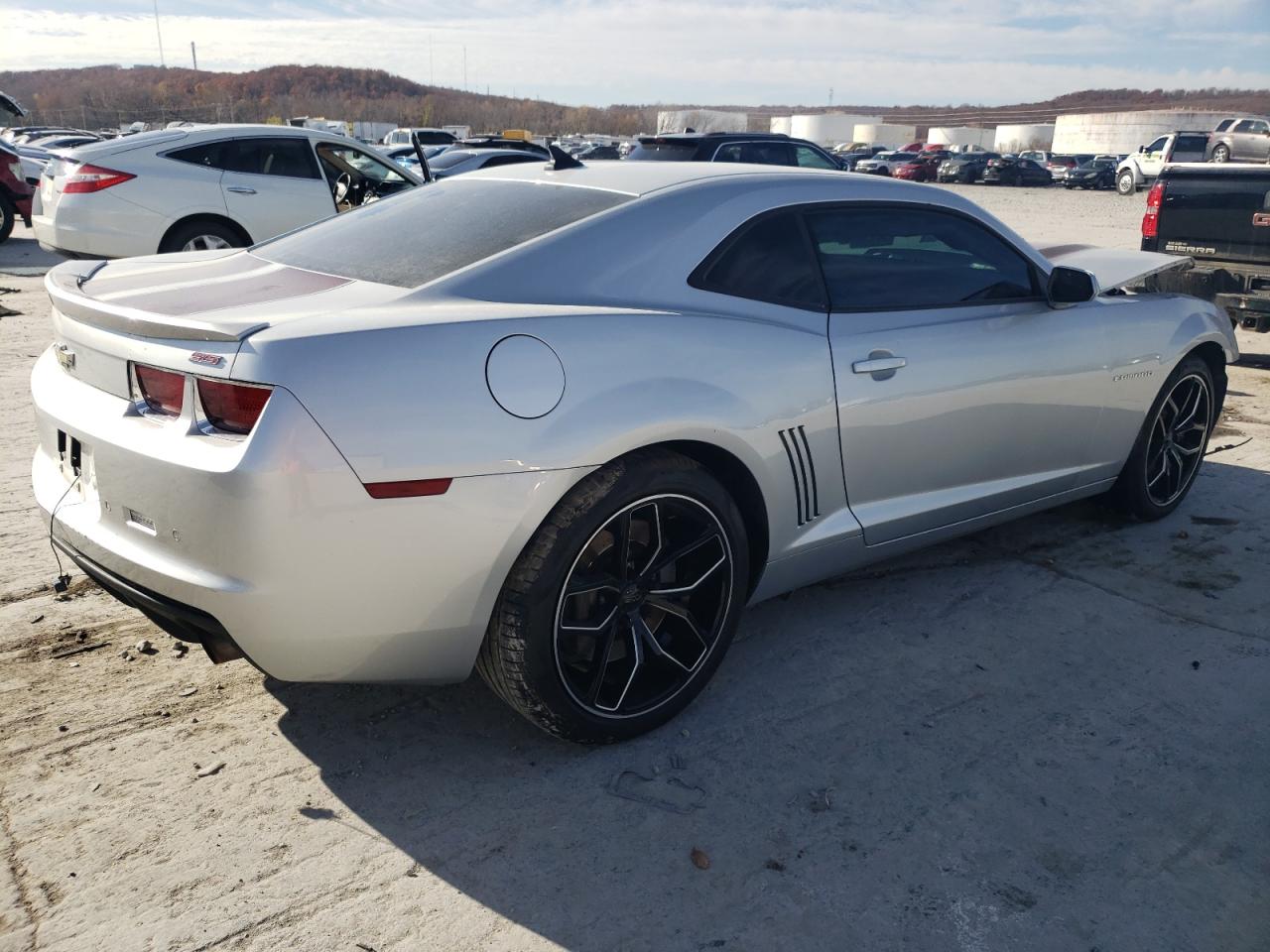 Image 3 of 2010 CHEVROLET CAMARO SS 2010 with VIN 2G1FK1EJXA9157501