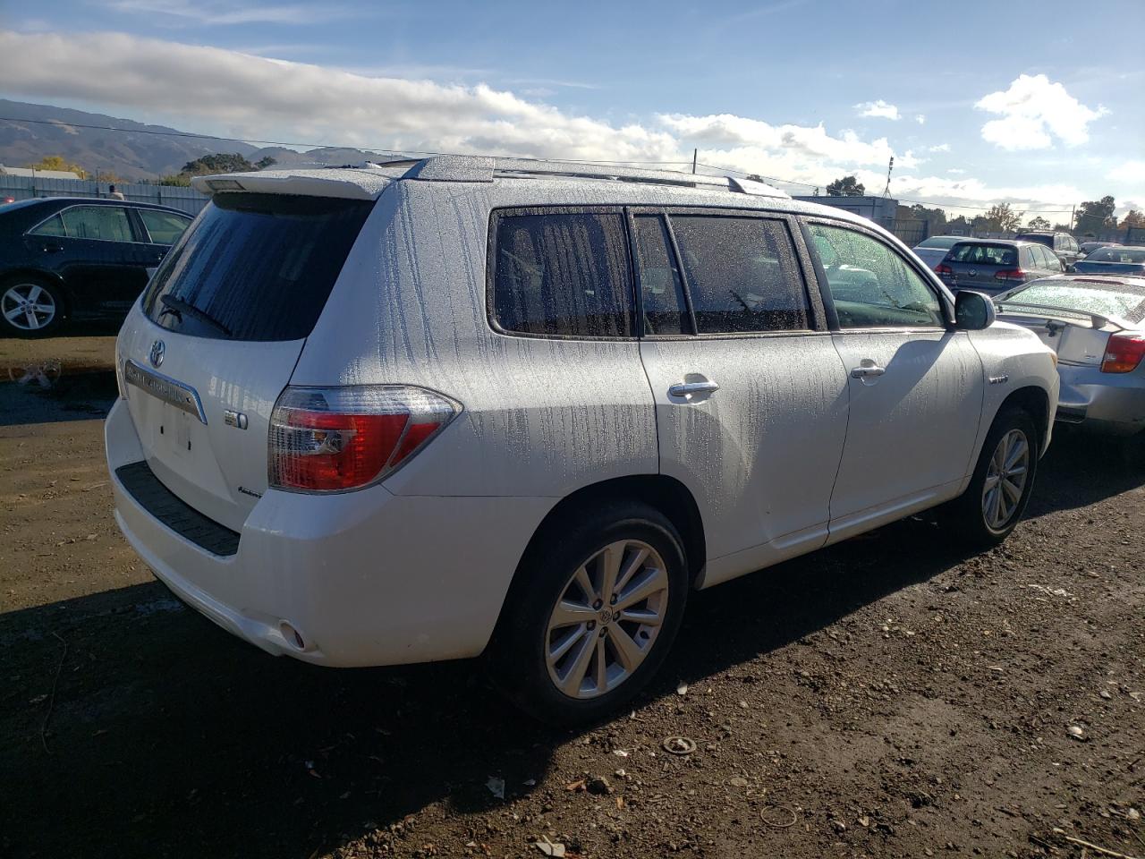 Image 3 of 2009 TOYOTA HIGHLANDER HYBRID LIMITED 2009 with VIN JTEEW44AX92030957