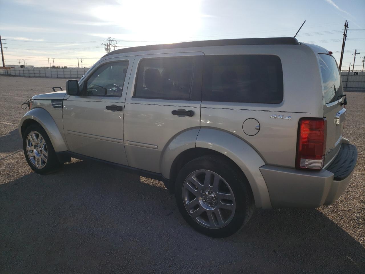 Image 2 of 2009 DODGE NITRO SLT 2009 with VIN 1D8GU58K19W528809