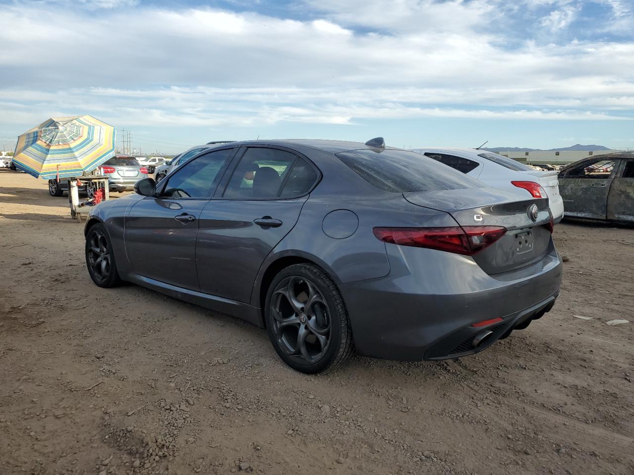 Изображение 2 2018 ALFA ROMEO GIULIA TI Q4 2018 с VIN ZARFAEENXJ7580879