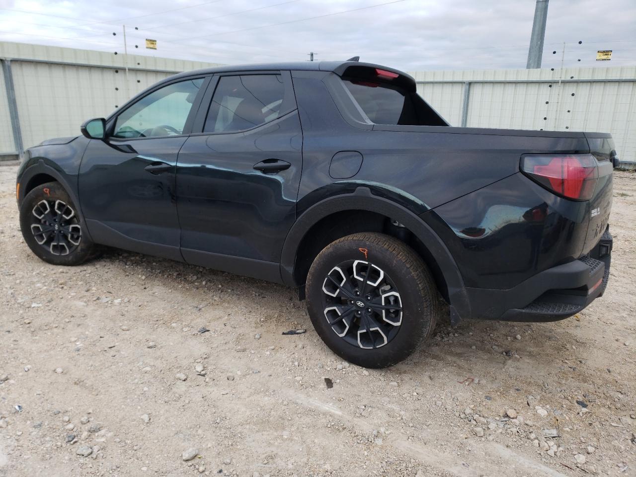 Изображение 2 2023 HYUNDAI SANTA CRUZ SEL 2023 с VIN 5NTJB4AE8PH076953