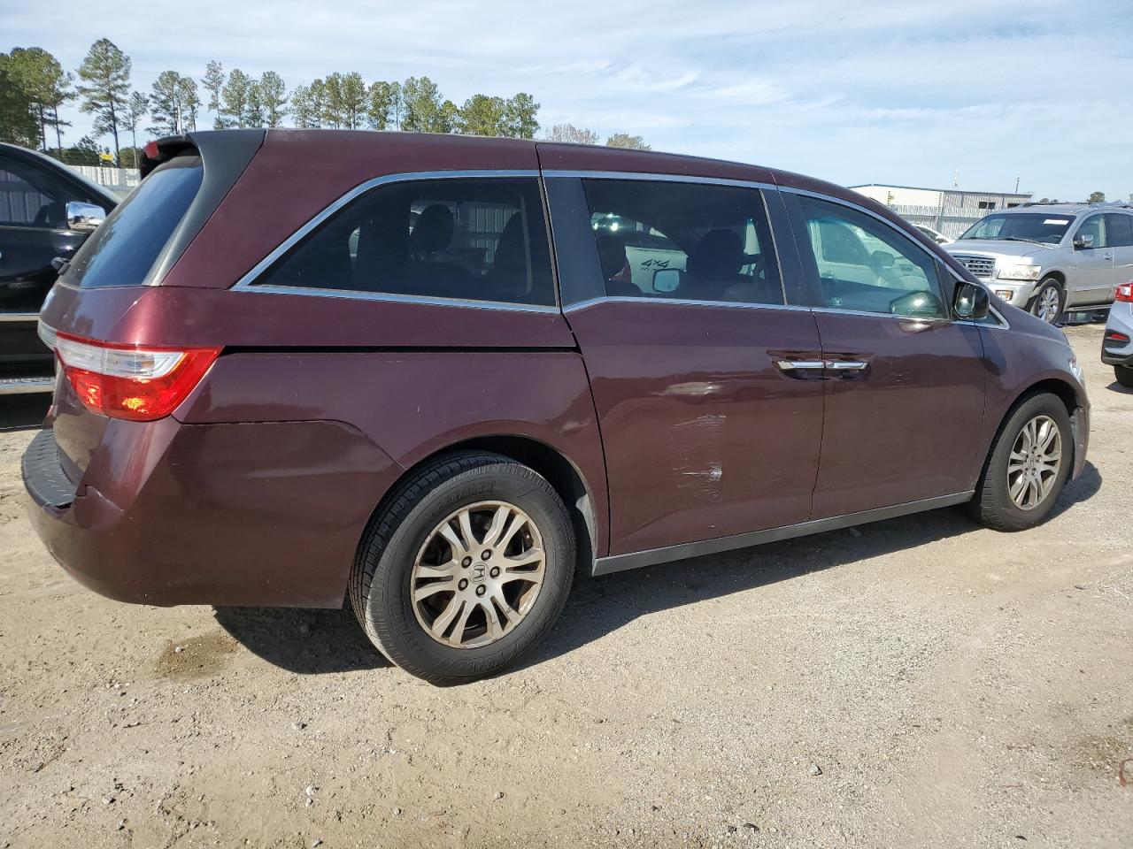 Изображение 3 2011 HONDA ODYSSEY EX 2011 с VIN 5FNRL5H45BB003743