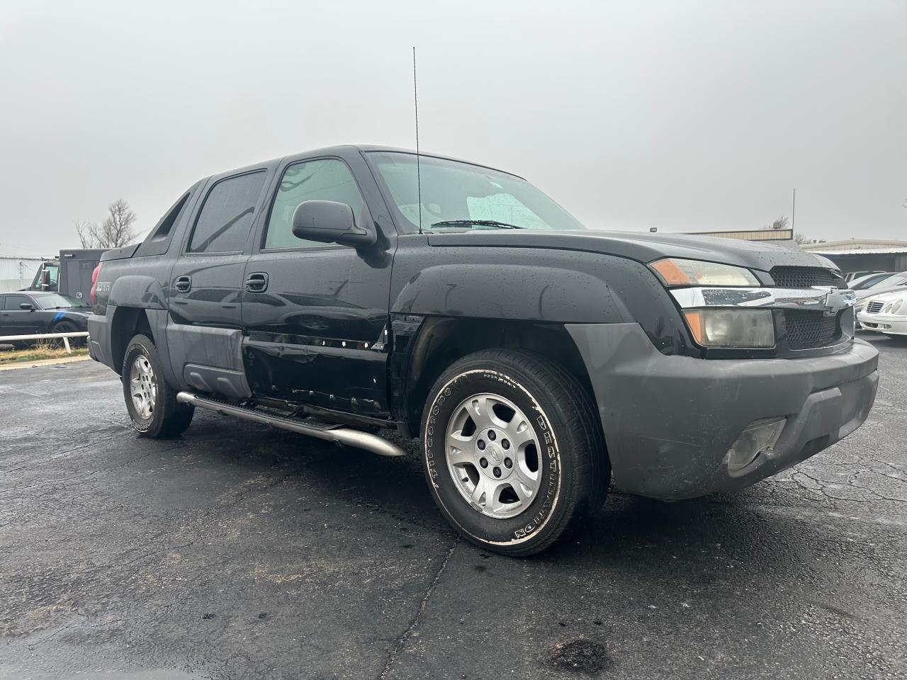 Image 1 of 2003 CHEVROLET AVALANCHE C1500 2003 with VIN 3GNEC13T03G192679
