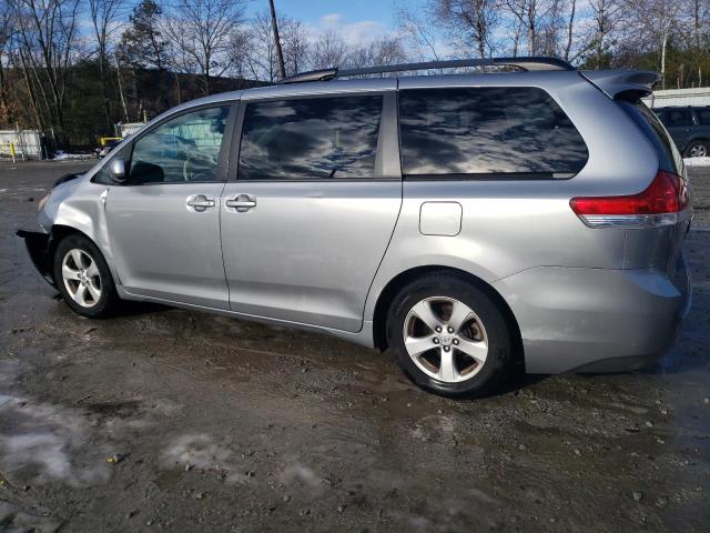 Изображение 2 2013 TOYOTA SIENNA LE 2013 с VIN 5TDKK3DC7DS355405