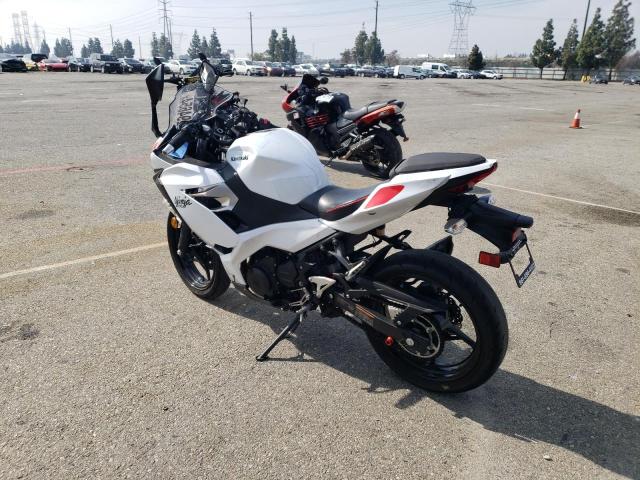 Image 3 of 2020 KAWASAKI EX400  2020 with VIN JKAEXKG14LDA65004