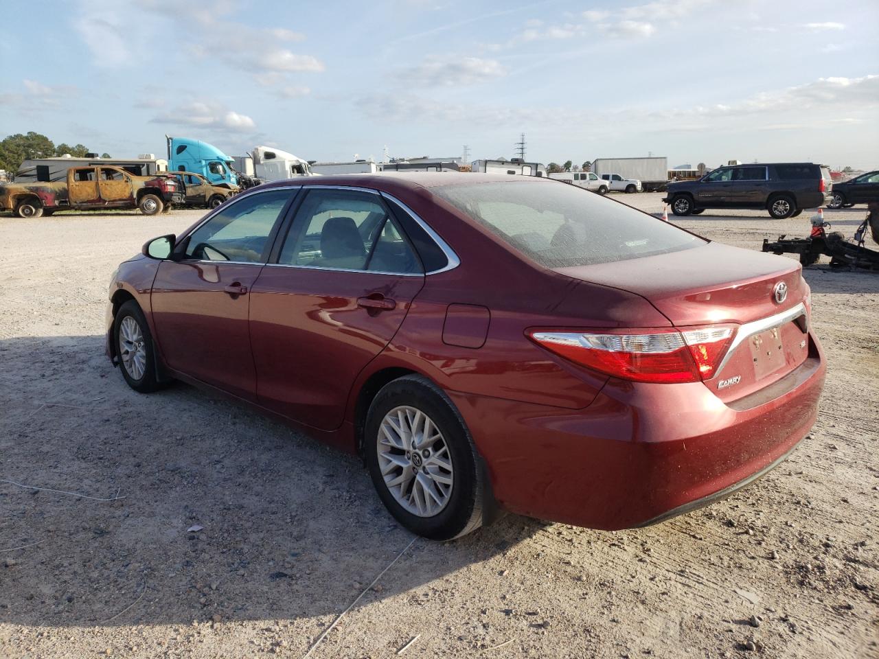Изображение 2 2016 TOYOTA CAMRY LE 2016 с VIN 4T1BF1FK0GU596151