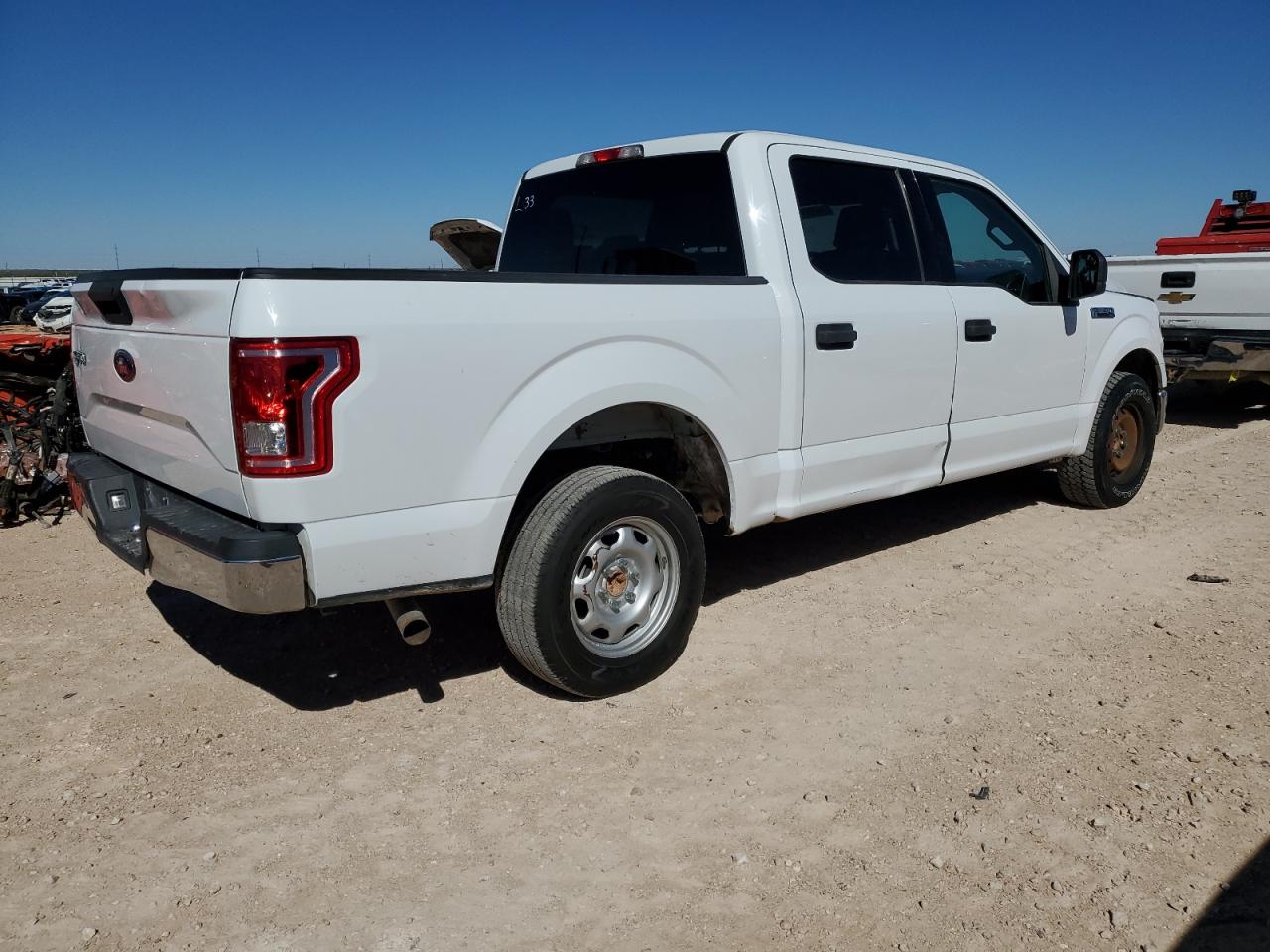 Image 3 of 2016 FORD F150 SUPERCREW 2016 with VIN 1FTEW1CG6GFA16147