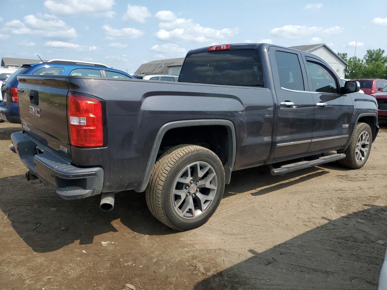 Image 3 of 2015 GMC SIERRA K1500 SLE 2015 with VIN 1GTV2UEC2FZ307829