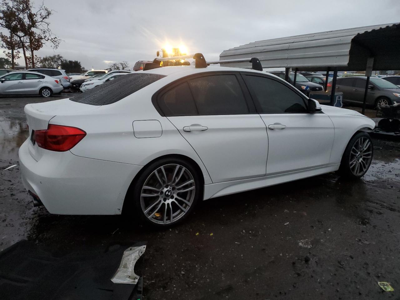 Obraz 3 z 2016 BMW 340 I 2016 z VIN WBA8B3G51GNT91752