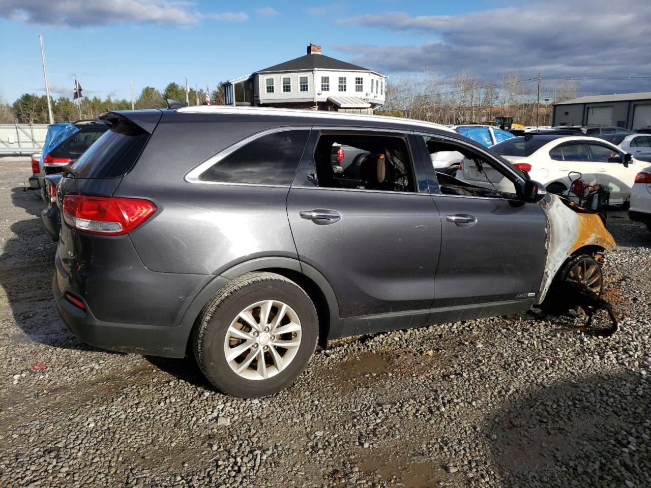 Obraz 3 z 2016 KIA SORENTO LX 2016 z VIN 5XYPGDA50GG178247