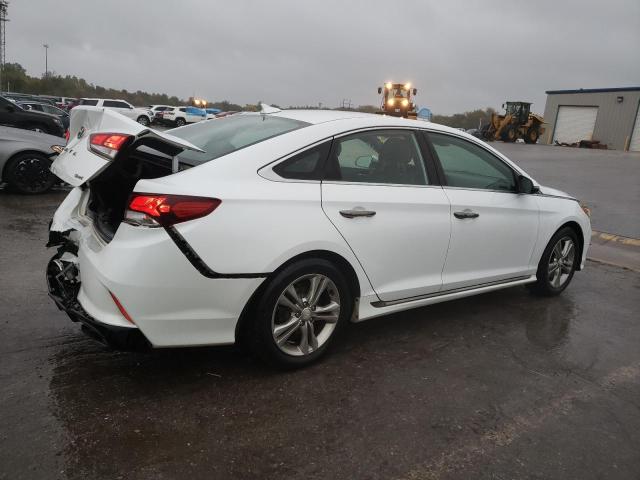 Obraz 3 z 2018 HYUNDAI SONATA SPORT 2018 z VIN 5NPE34AF2JH705846