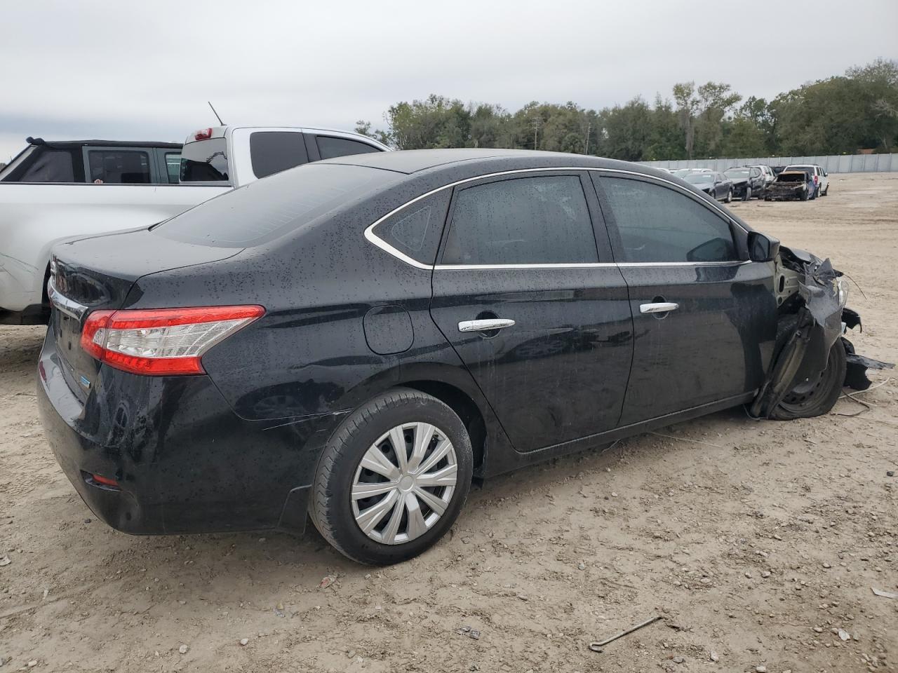 Image 3 of 2014 NISSAN SENTRA S 2014 with VIN 3N1AB7AP5EY286205