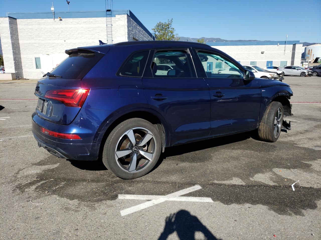 Obraz 3 z 2022 AUDI Q5 PREMIUM PLUS 45 2022 z VIN WA1EAAFY0N2028876
