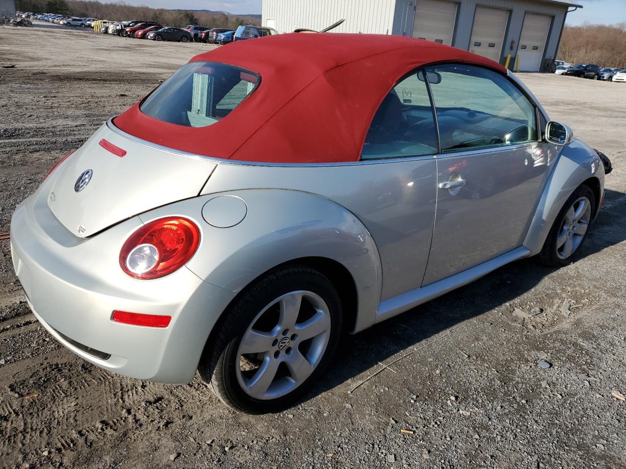 Изображение 3 2009 VOLKSWAGEN NEW BEETLE BLUSH EDITION 2009 с VIN 3VWSG31Y69M411078