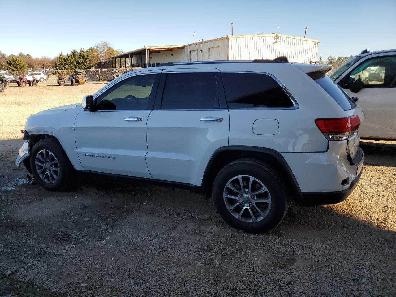 Image 2 of 2014 JEEP GRAND CHEROKEE LIMITED 2014 with VIN 1C4RJEBG4EC273069