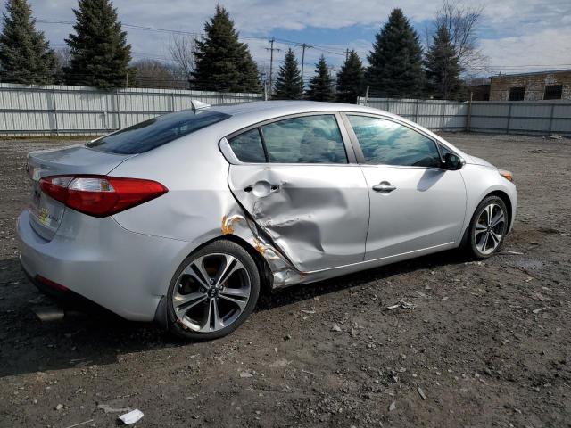 Image 3 of 2016 KIA FORTE EX 2016 with VIN KNAFZ4A88G5550102