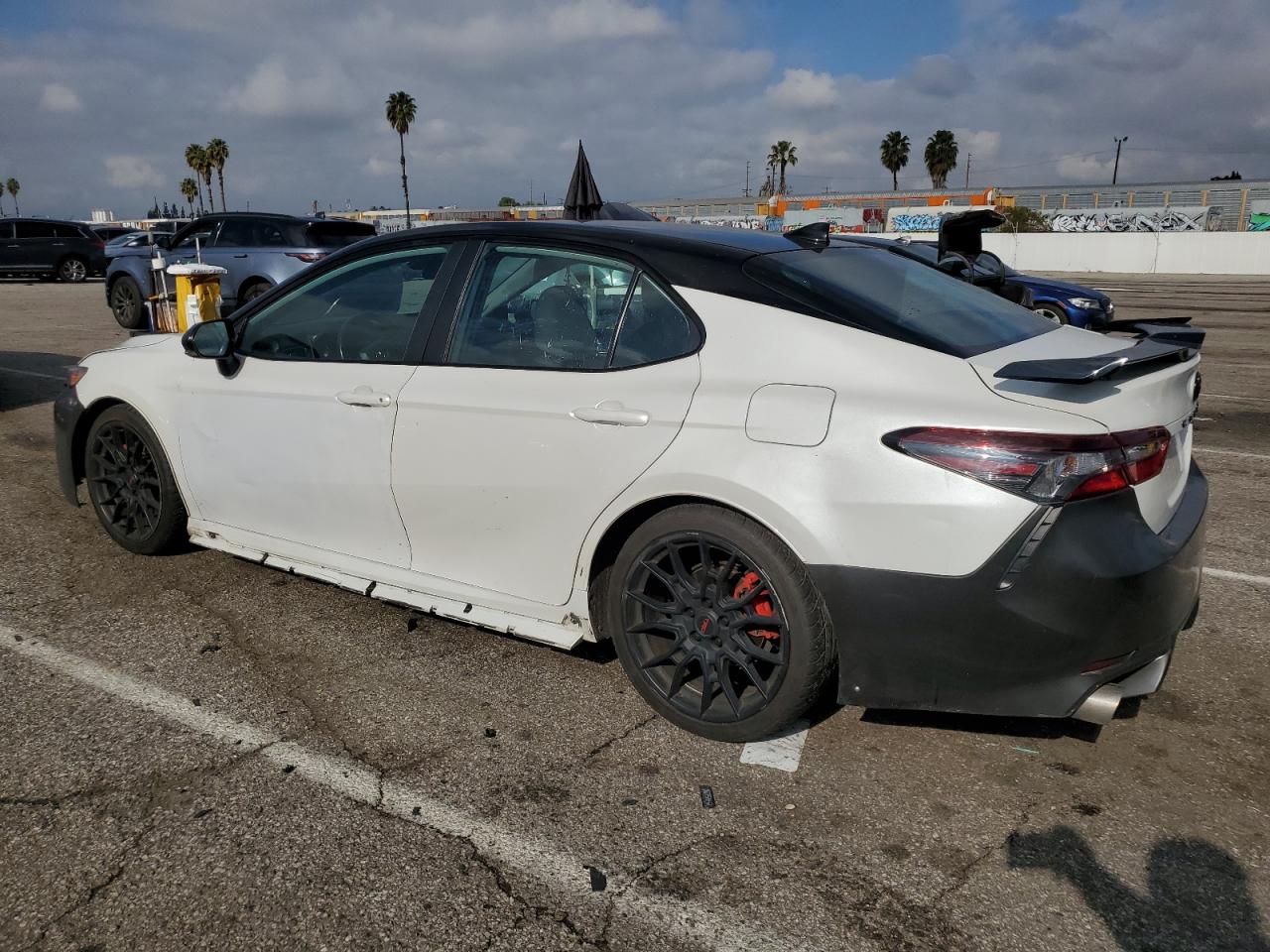 Изображение 2 2021 TOYOTA CAMRY TRD 2021 с VIN 4T1KZ1AK1MU056009