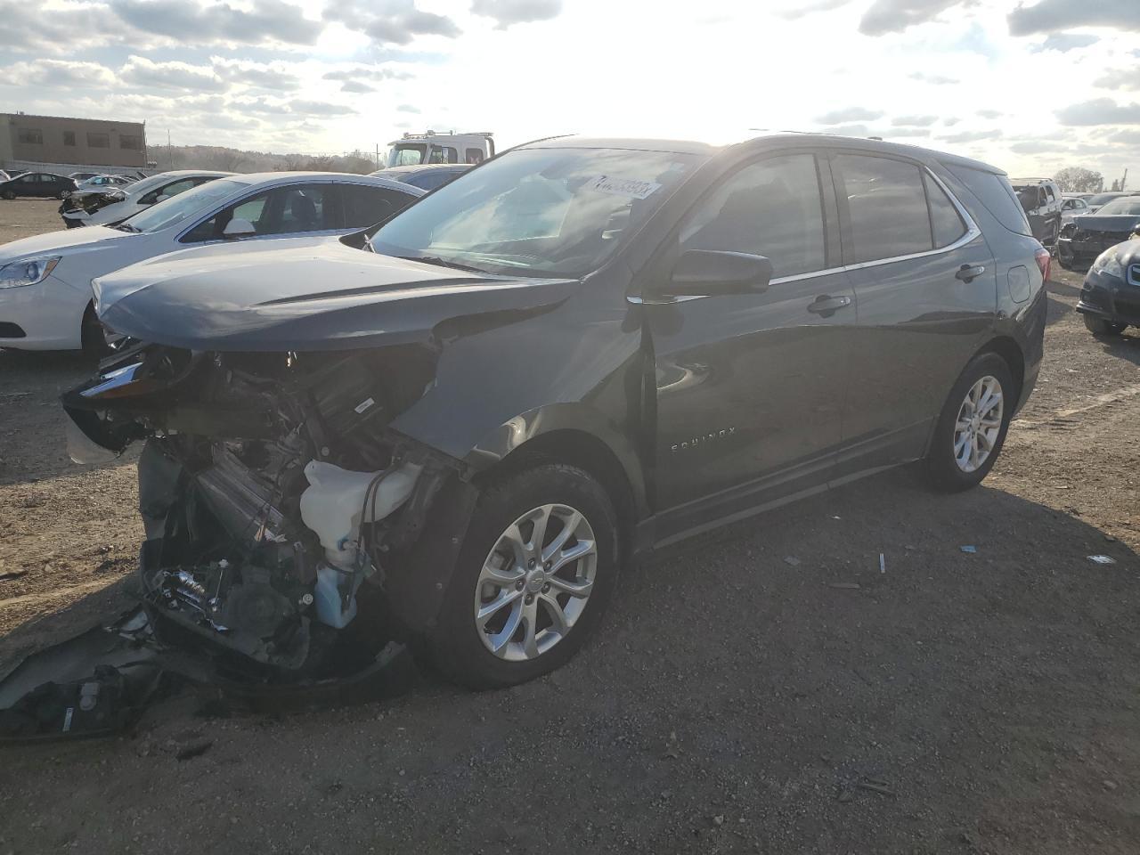 Изображение 1 2018 CHEVROLET EQUINOX LT 2018 с VIN 2GNAXJEVXJ6244989