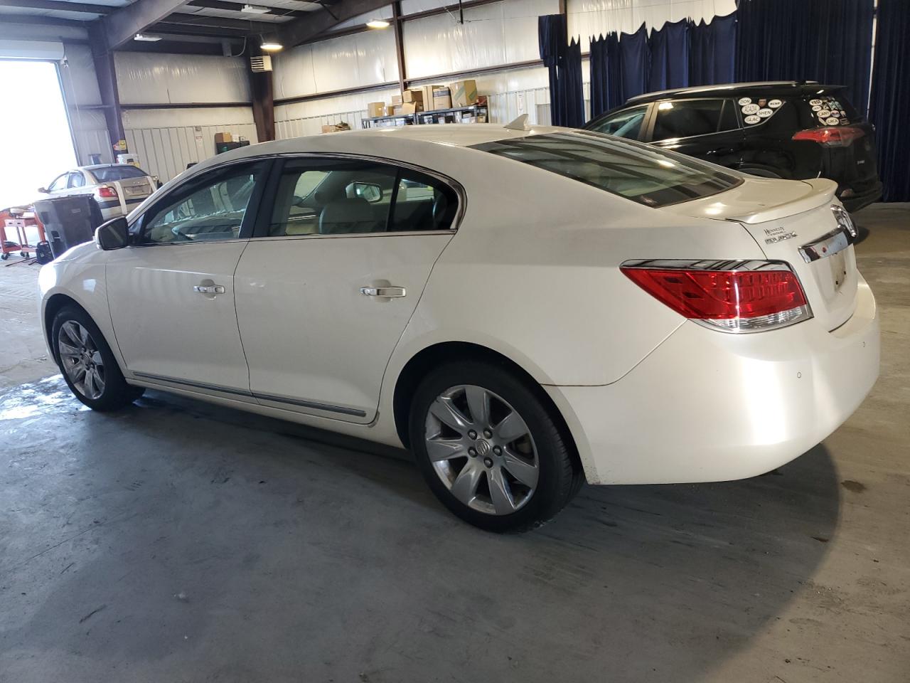 Obraz 2 z 2011 BUICK LACROSSE CXL 2011 z VIN 1G4GC5EC7BF132366