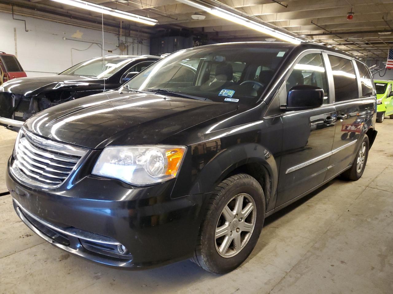 Изображение 1 2011 CHRYSLER TOWN & COUNTRY TOURING 2011 с VIN 2A4RR5DGXBR636817