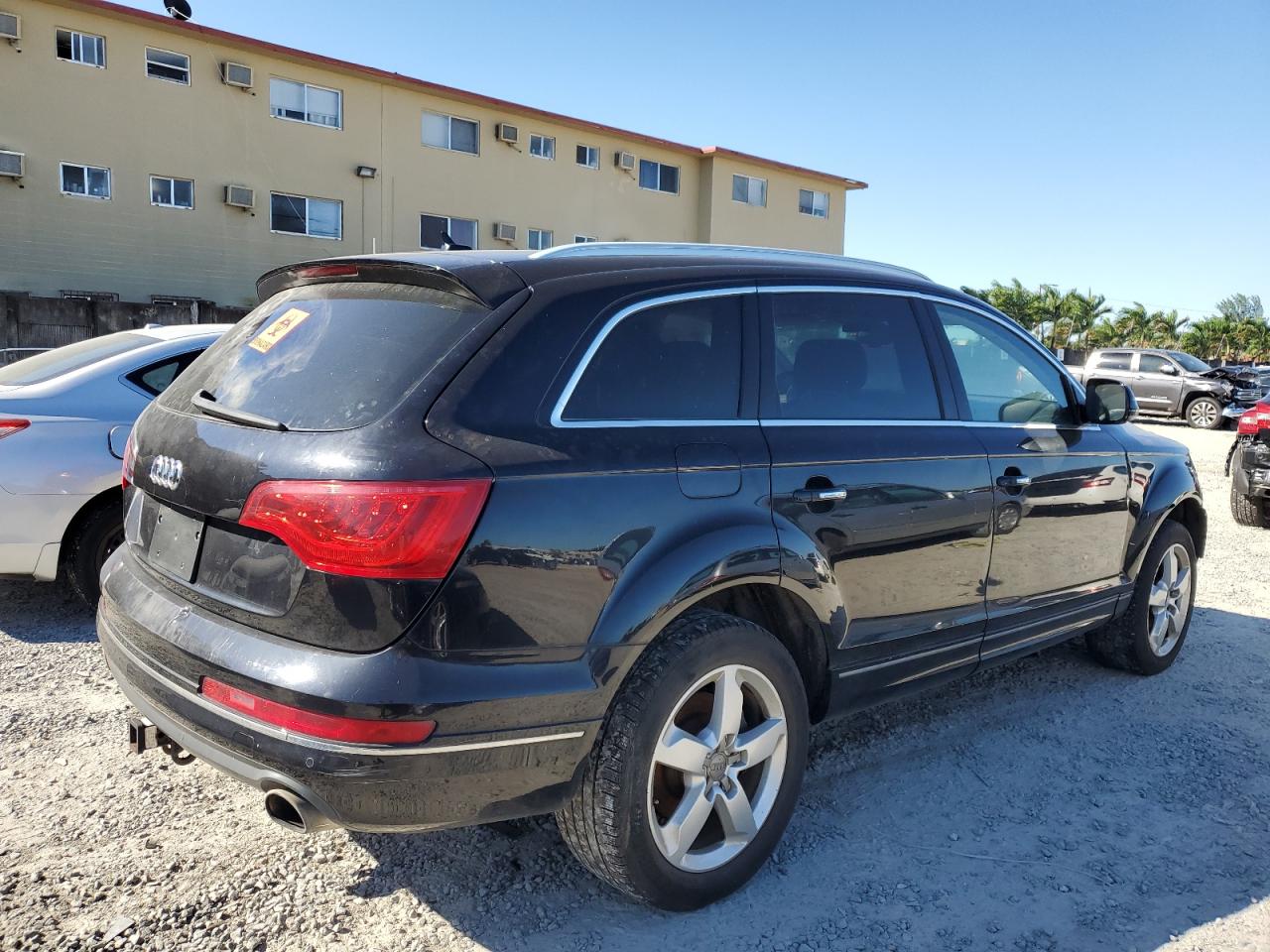 Obraz 3 z Audi Q7 Premium Plus 2014 z VIN WA1LGBFE6ED013224