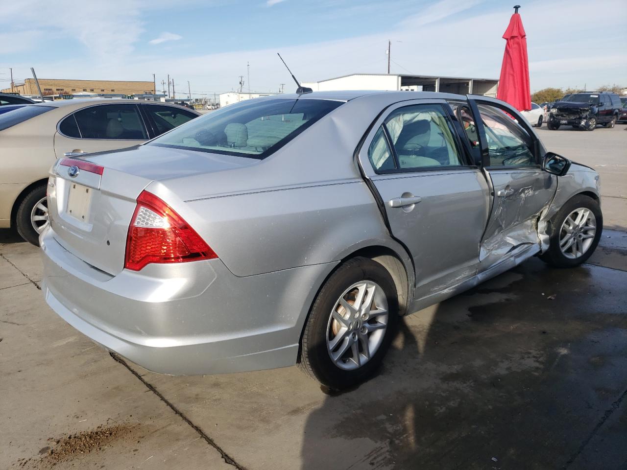 Image 3 of 2012 FORD FUSION S 2012 with VIN 3FAHP0GA0CR413687