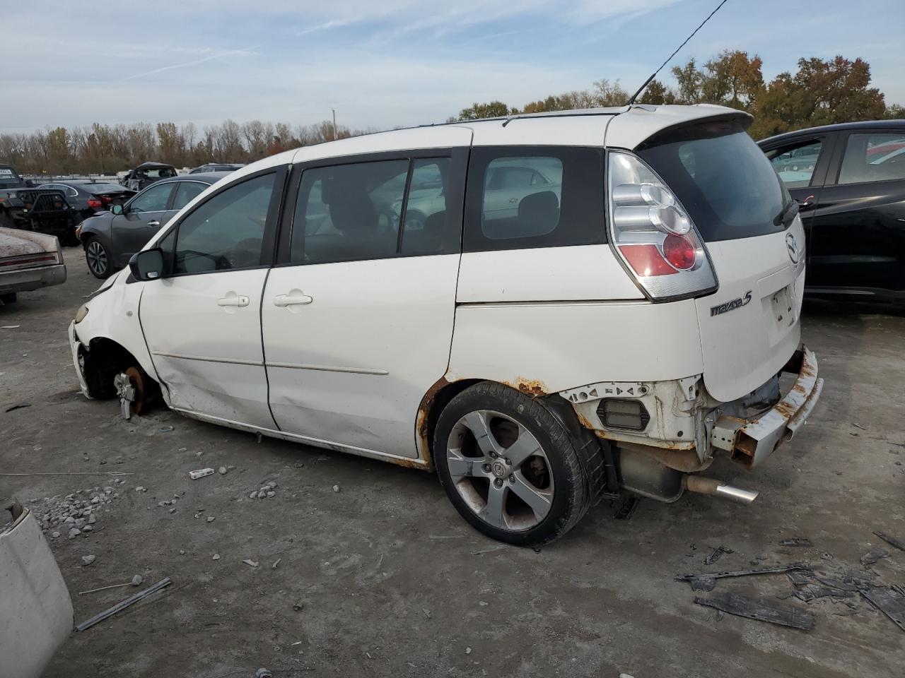 Image 2 of 2006 MAZDA 5  2006 with VIN JM1CR293660118980