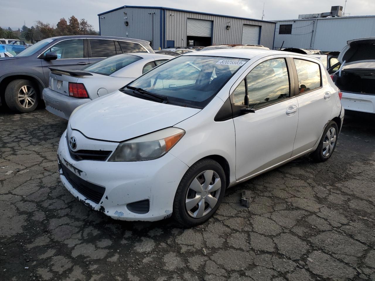 2014 TOYOTA YARIS  2014 image