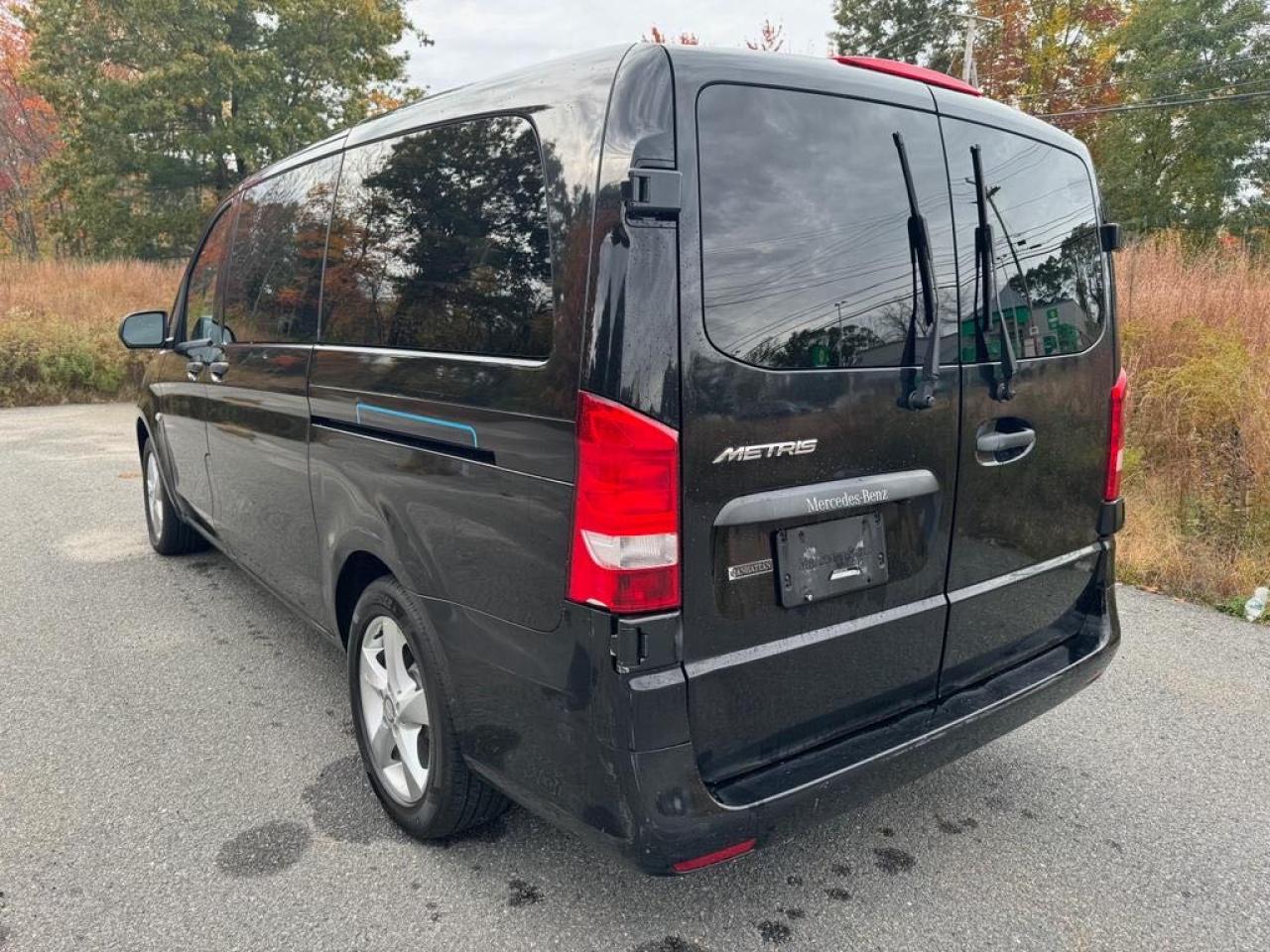 Image 3 of 2018 MERCEDES-BENZ METRIS  2018 with VIN WD4PG2EE7J3357367