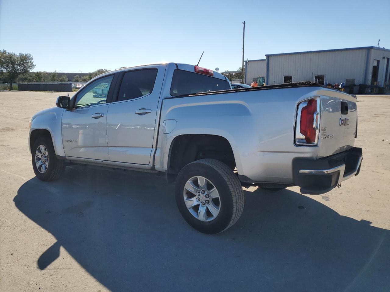 Obraz 2 z 2017 GMC CANYON SLE 2017 z VIN 1GTG5CEA4H1223649