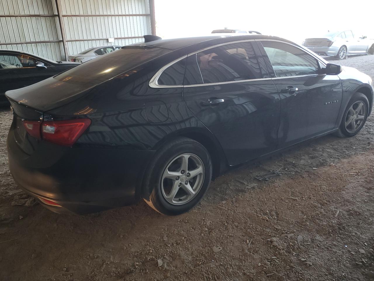 Изображение 3 2018 CHEVROLET MALIBU LS 2018 с VIN 1G1ZB5ST9JF148919