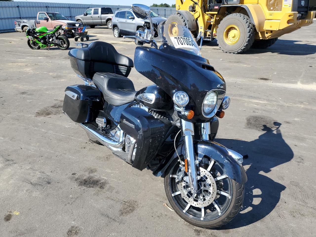 Image 1 of 2021 INDIAN MOTORCYCLE CO. ROADMASTER LIMITED 2021 with VIN 56KTKABB8M3394163