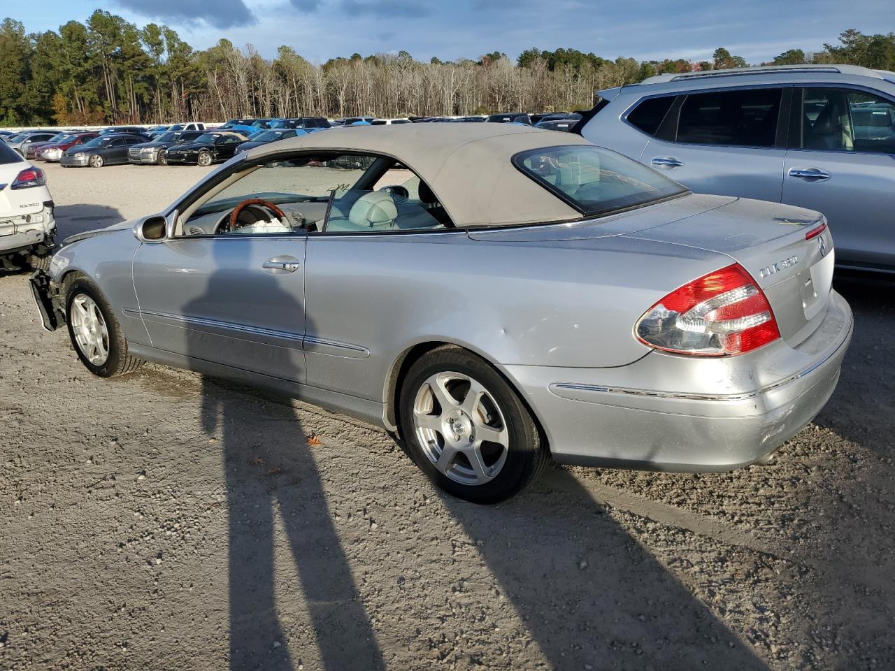 Obraz 2 z 2005 MERCEDES-BENZ CLK 320 2005 z VIN WDBTK65G55T054303