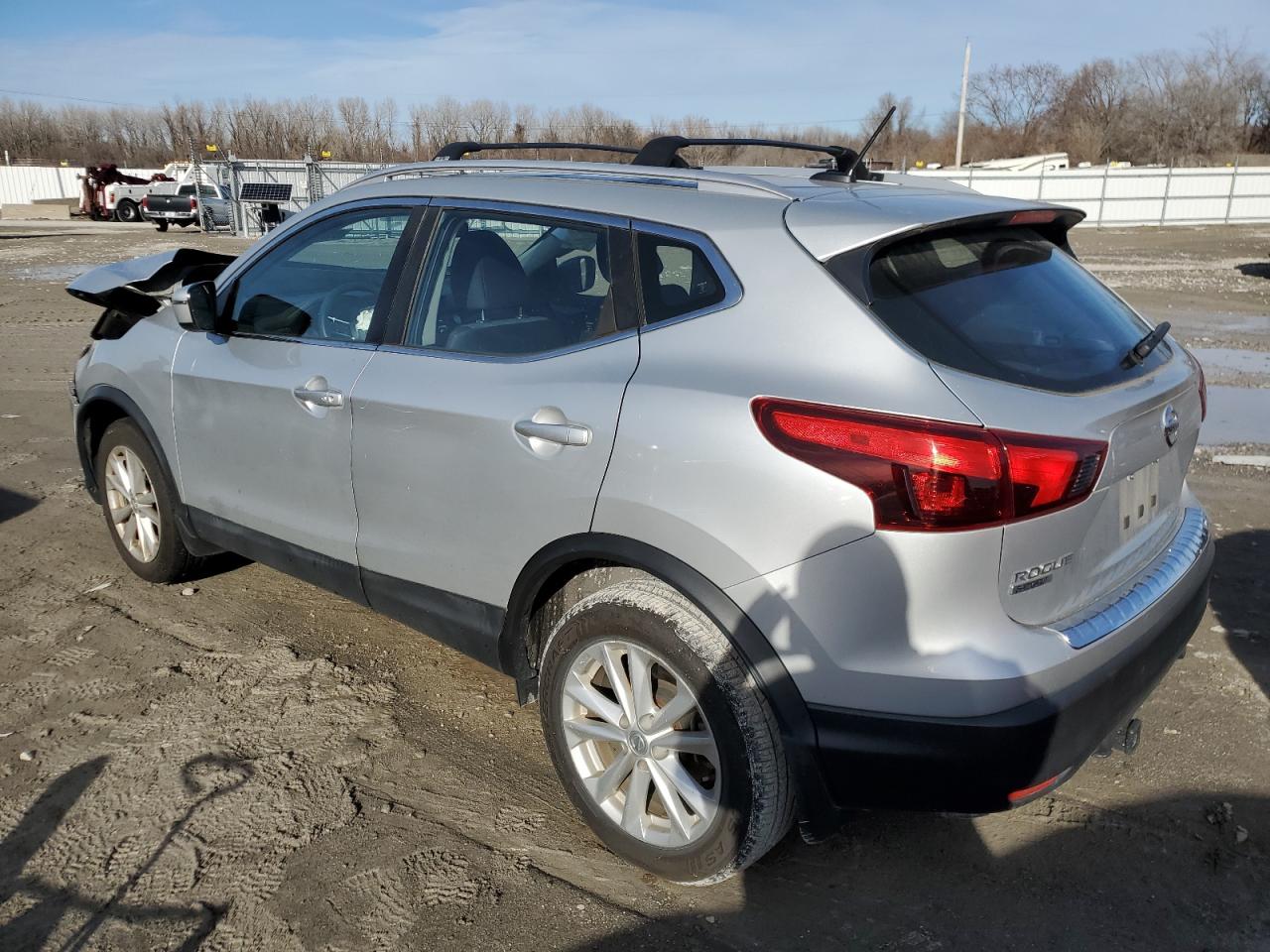 Image 2 of 2017 NISSAN ROGUE SPORT S 2017 with VIN JN1BJ1CPXHW015329