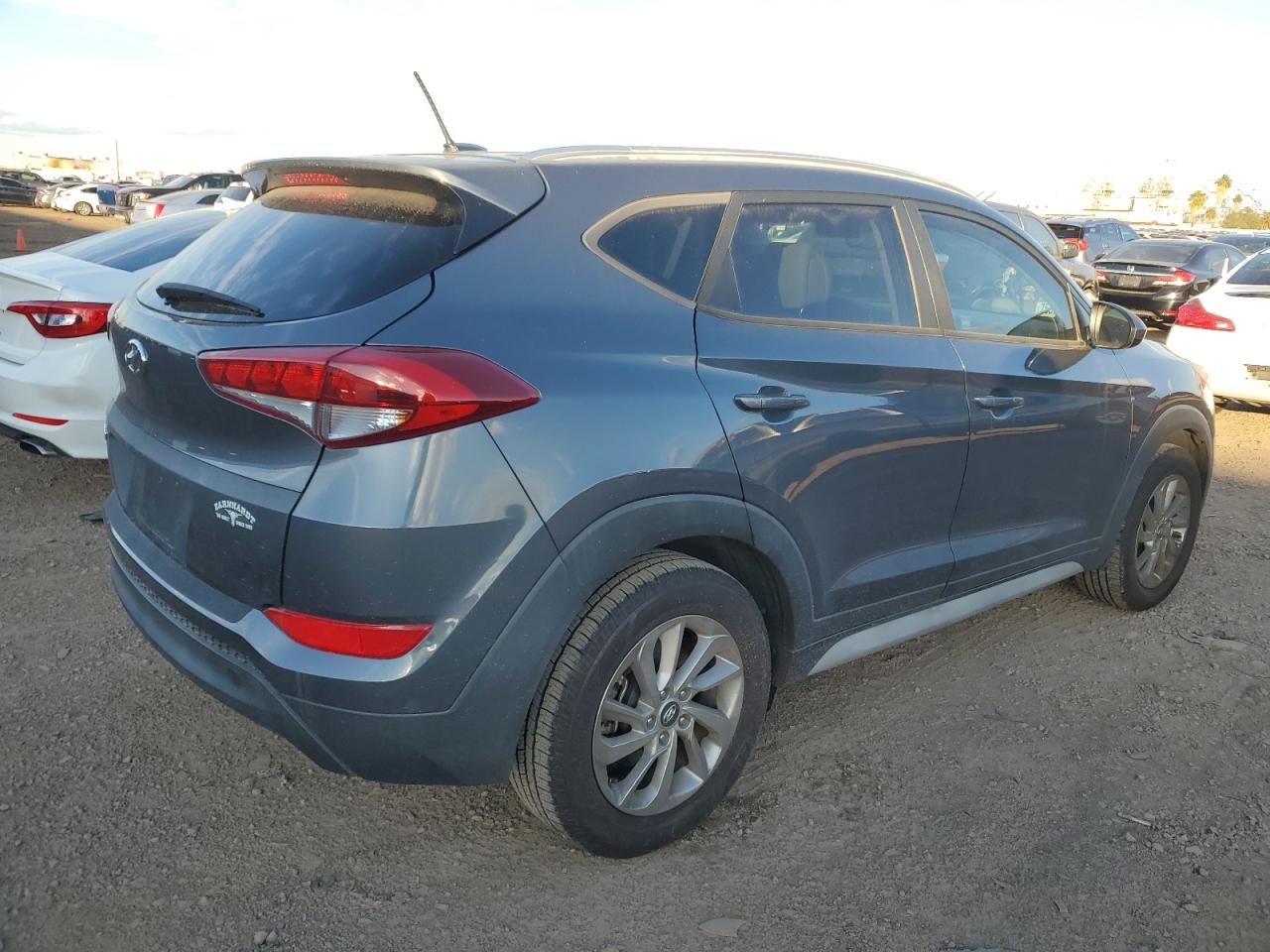 Изображение 3 2017 HYUNDAI TUCSON LIMITED 2017 с VIN KM8J33A4XHU464539
