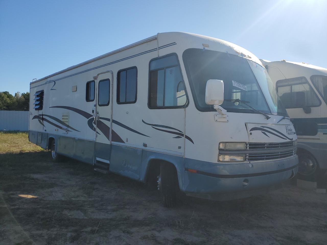 Obraz 2000 FORD F550 SUPER DUTY STRIPPED CHASSIS 2000