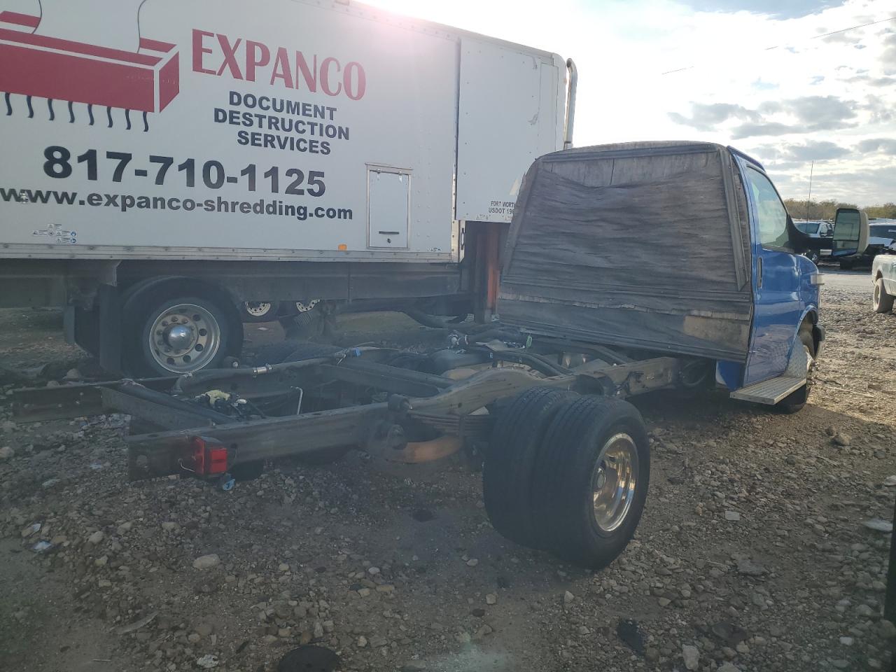 Image 3 of 2016 CHEVROLET EXPRESS G3500  2016 with VIN 1GB3GRCL5G1230709