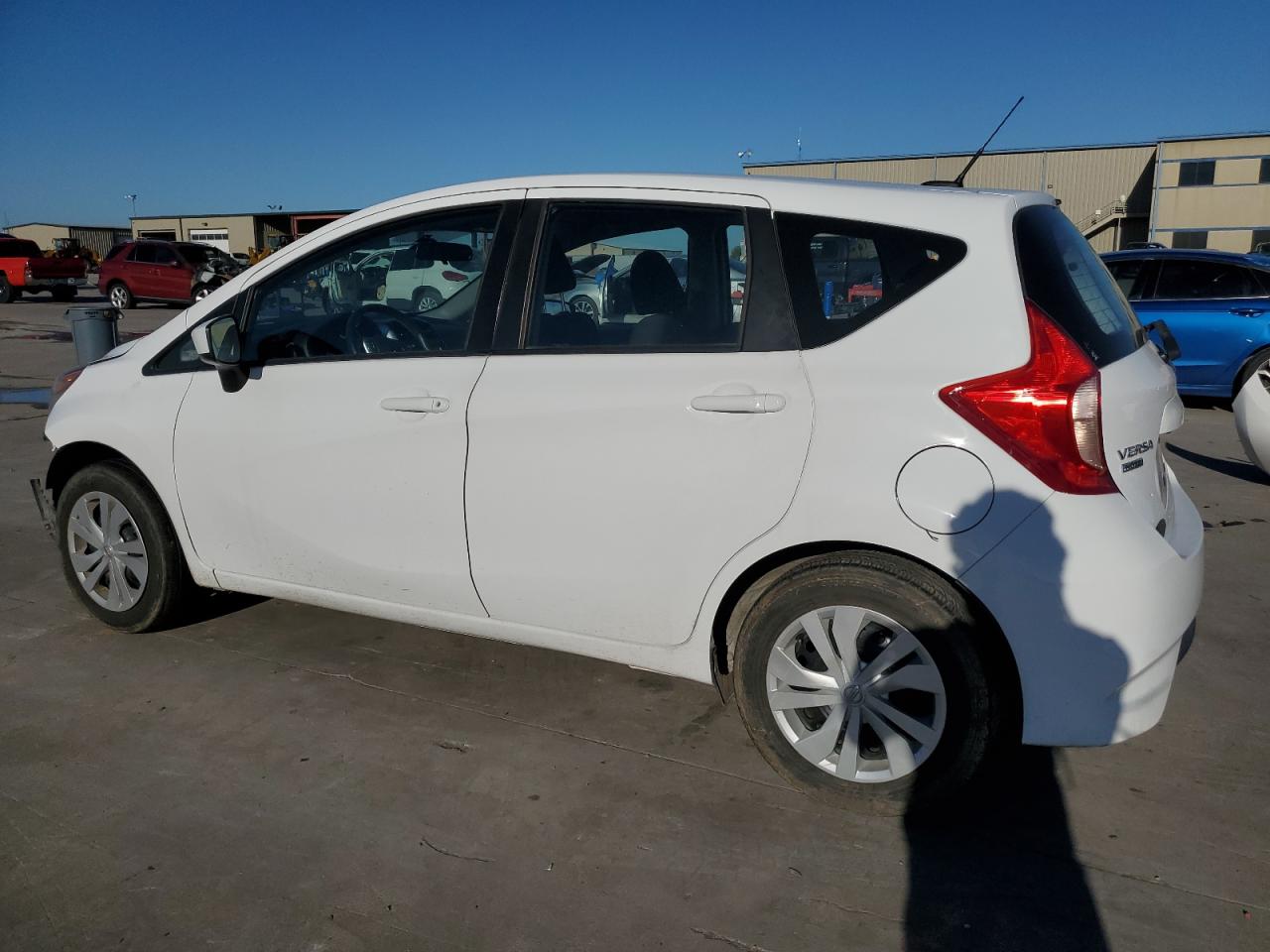 Image 2 of 2018 NISSAN VERSA NOTE S 2018 with VIN 3N1CE2CPXJL352223